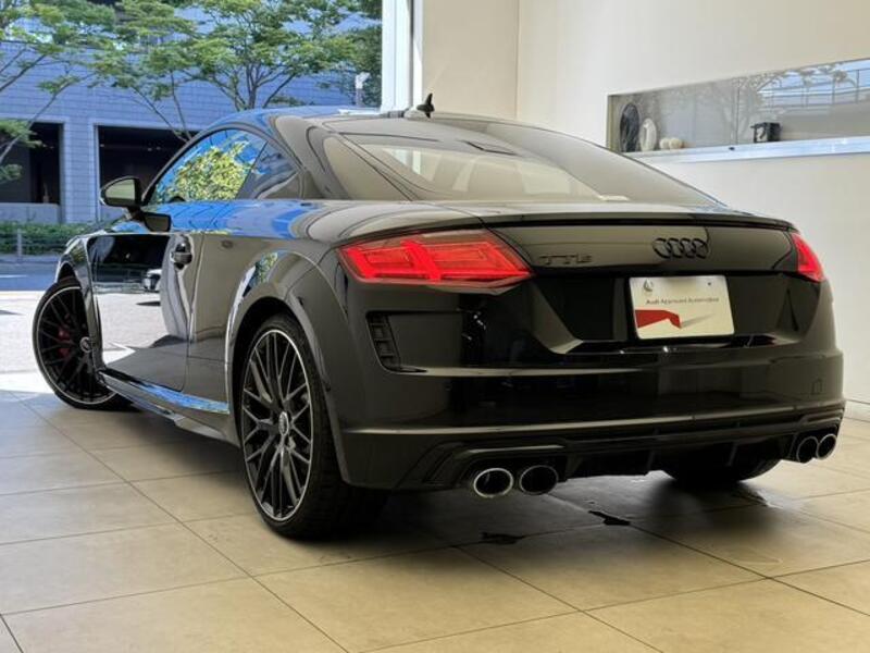 TTS COUPE