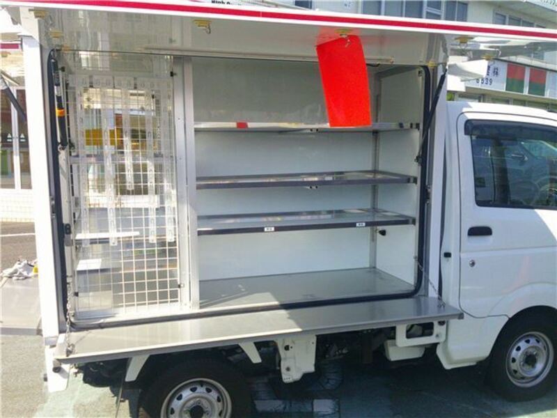 CARRY TRUCK