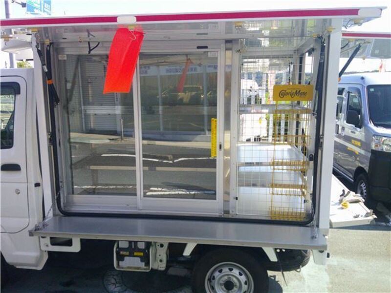 CARRY TRUCK
