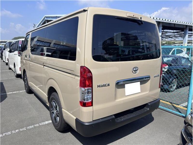 HIACE