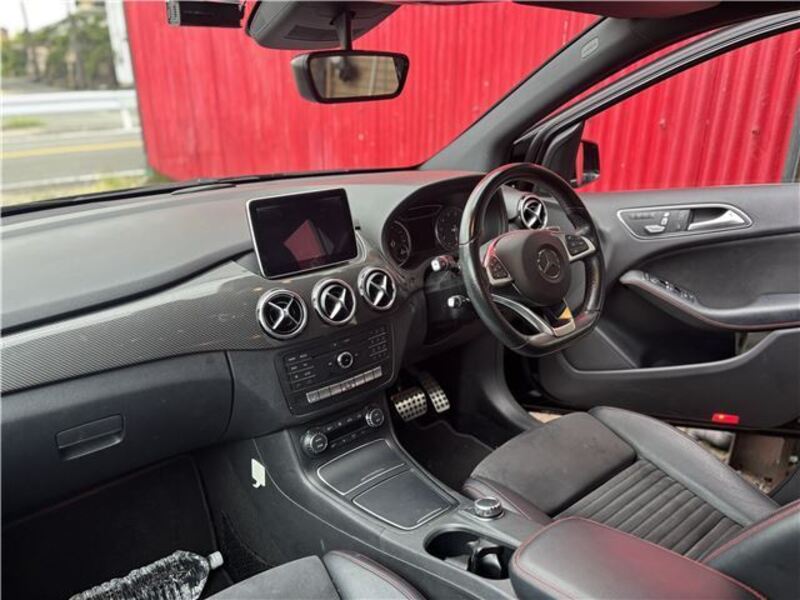 B-CLASS