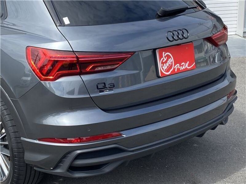 Q3