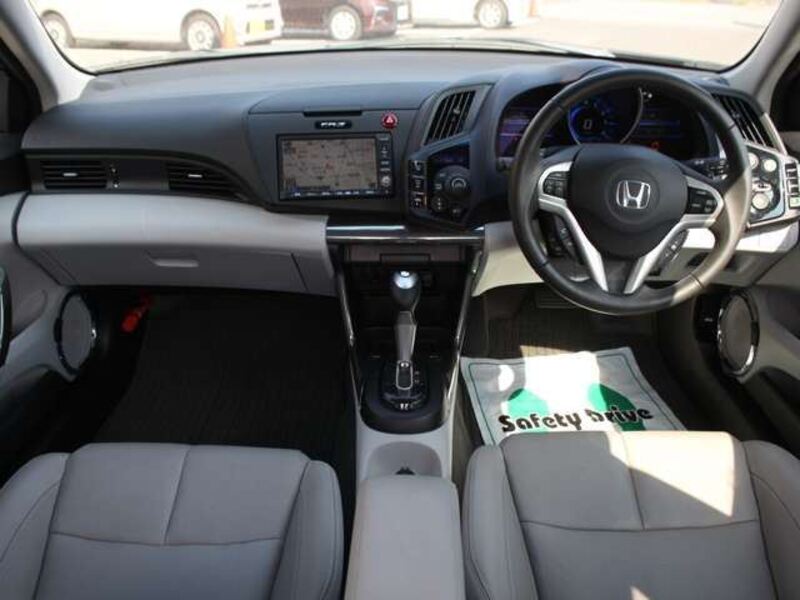 CR-Z