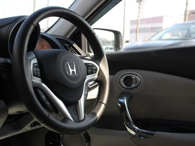 CR-Z