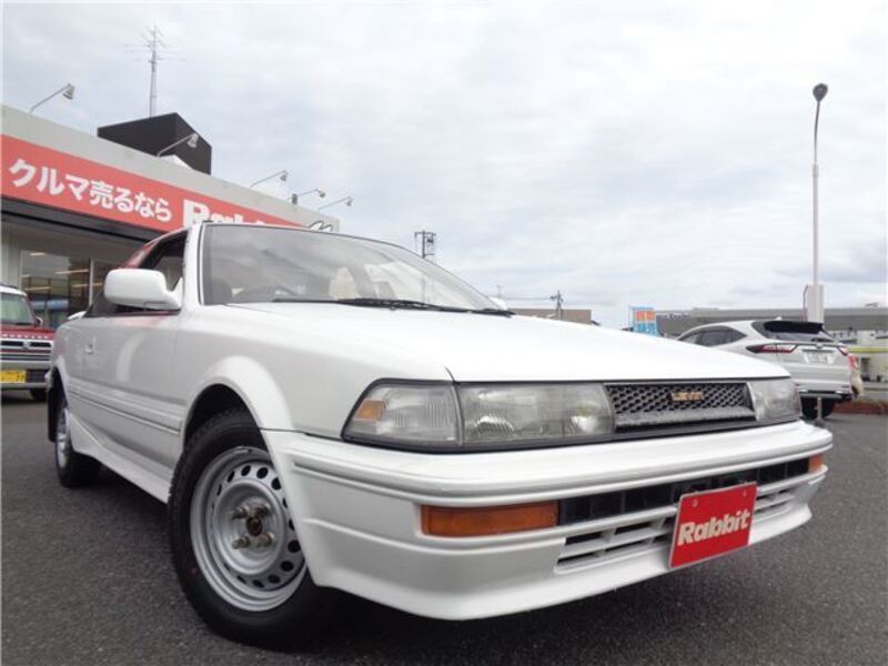 COROLLA LEVIN