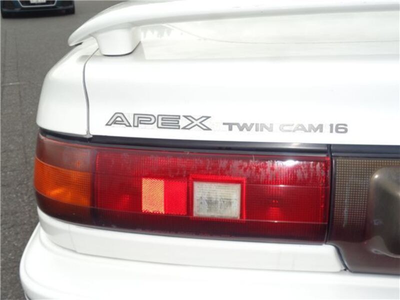 COROLLA LEVIN