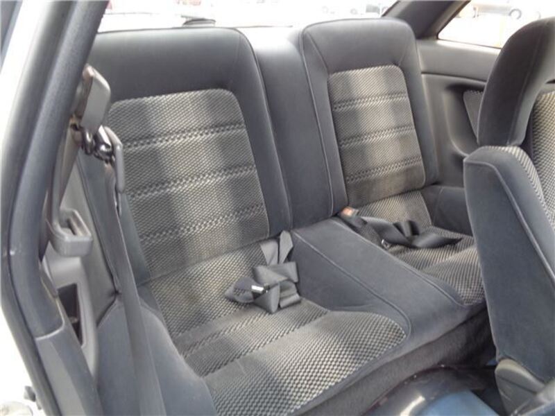 COROLLA LEVIN