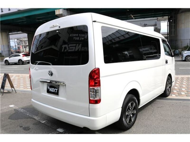 HIACE