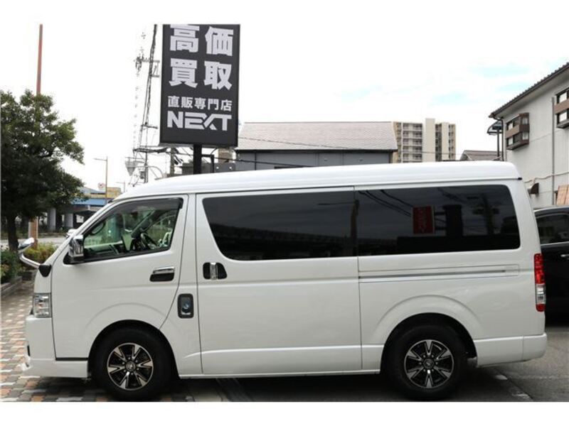 HIACE