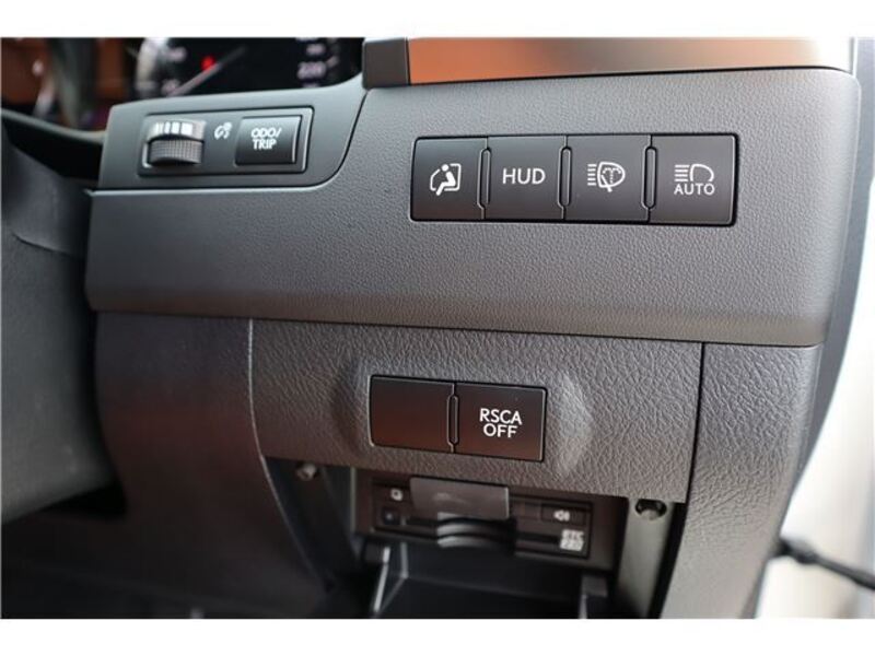 LX
