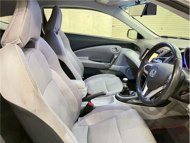 CR-Z