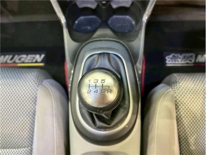 CR-Z