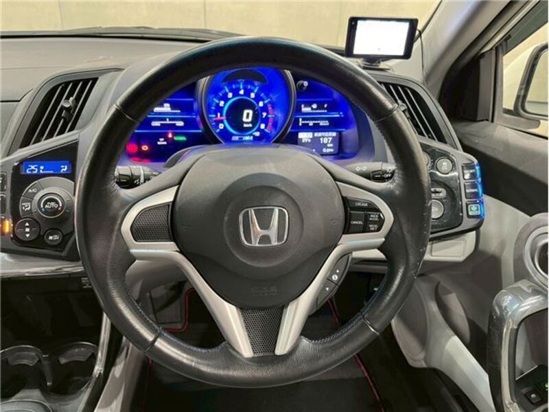 CR-Z