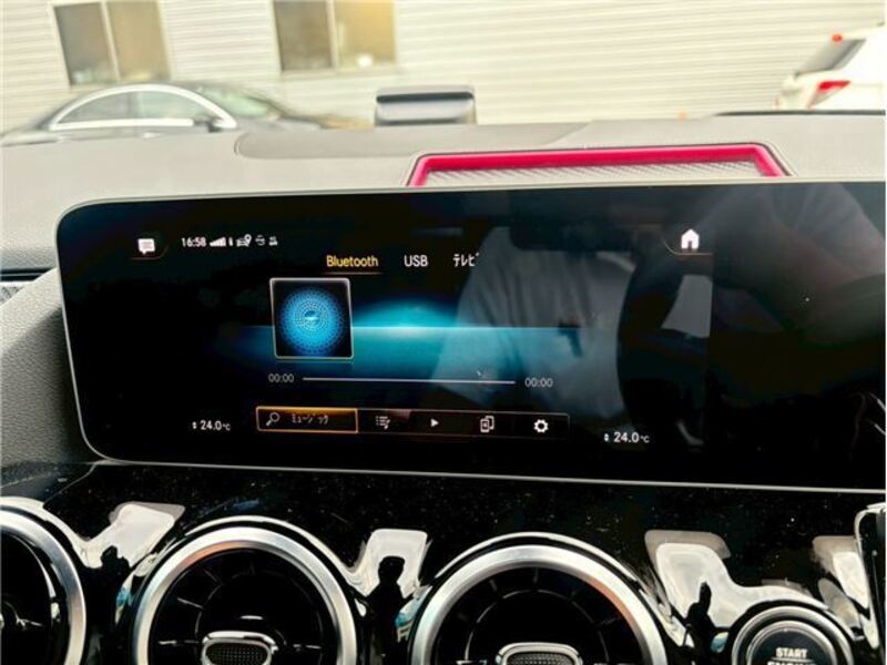 B-CLASS