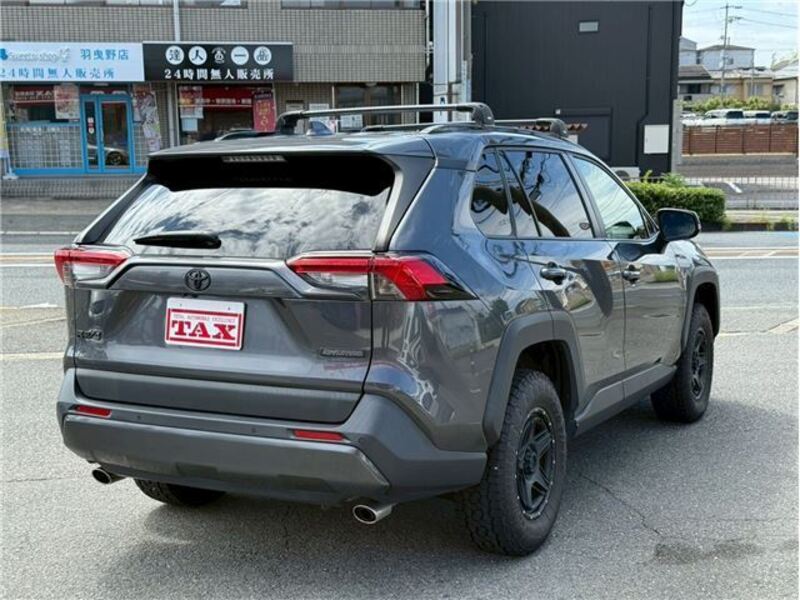 RAV4