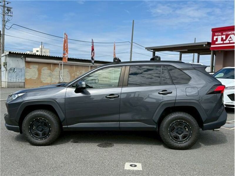RAV4