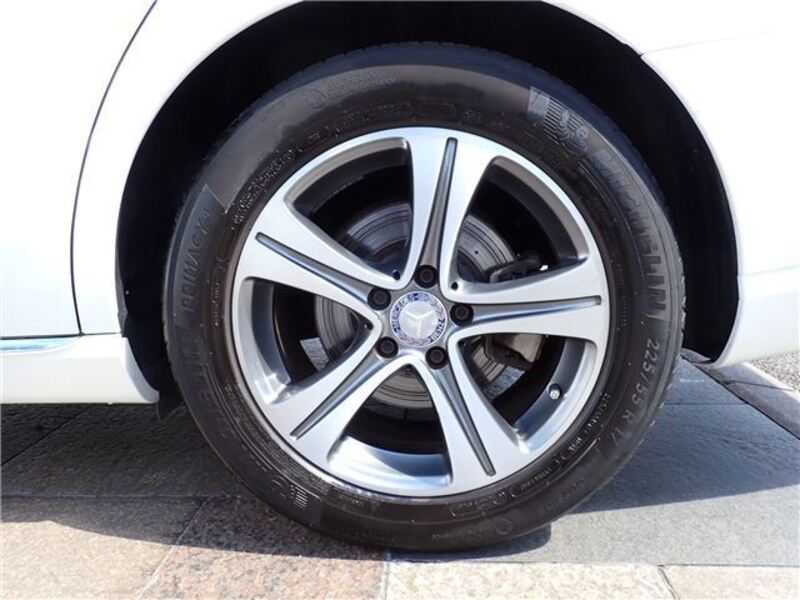 E-CLASS