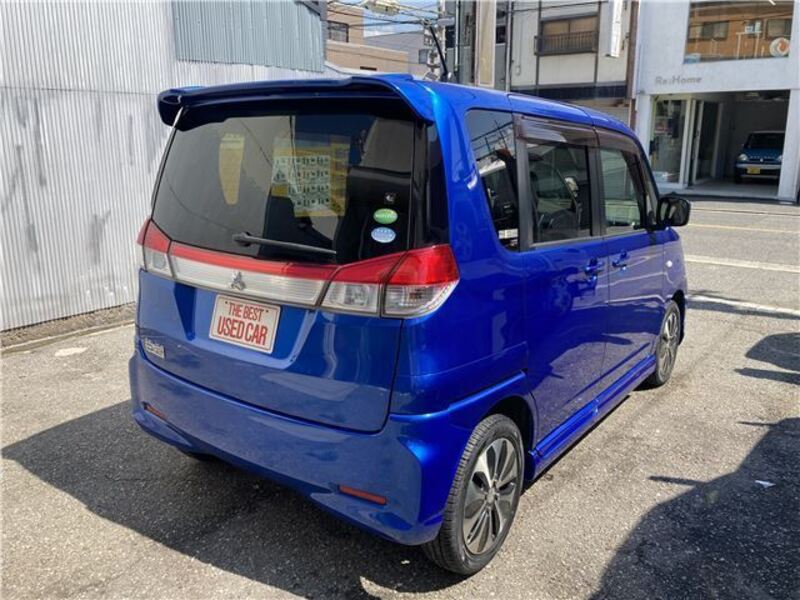 DELICA D2