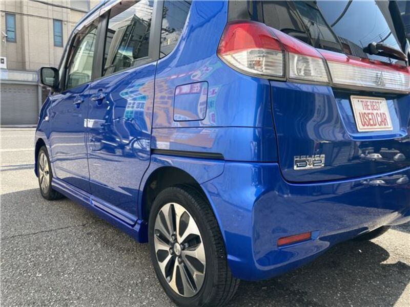 DELICA D2