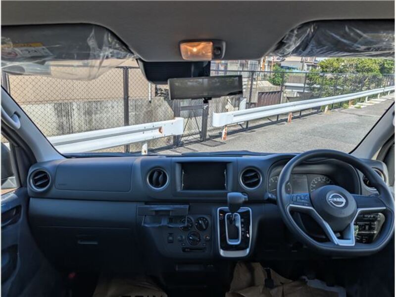 CARAVAN VAN