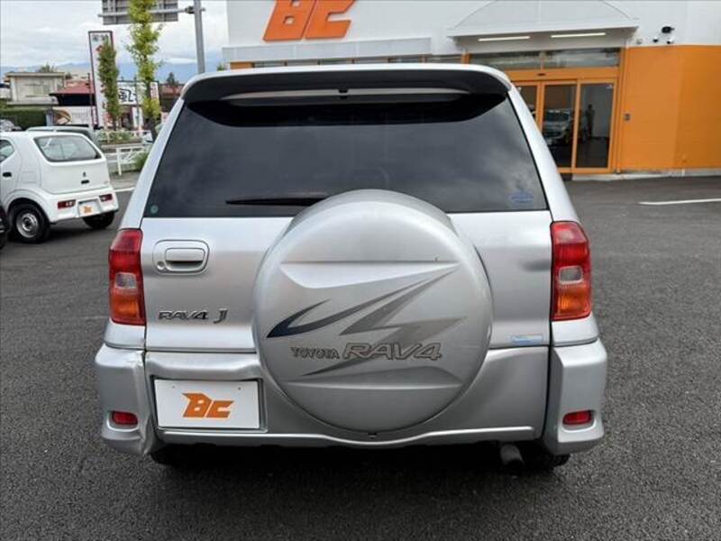 RAV4