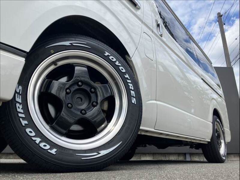 HIACE VAN