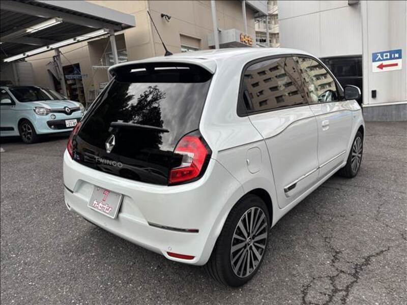 TWINGO