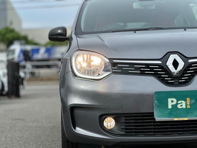 TWINGO