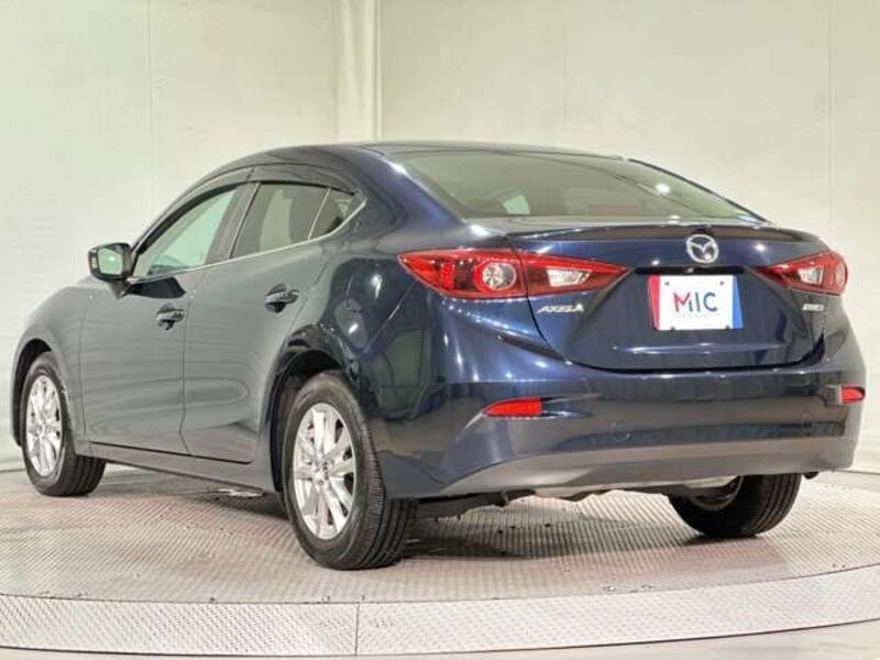 AXELA HYBRID