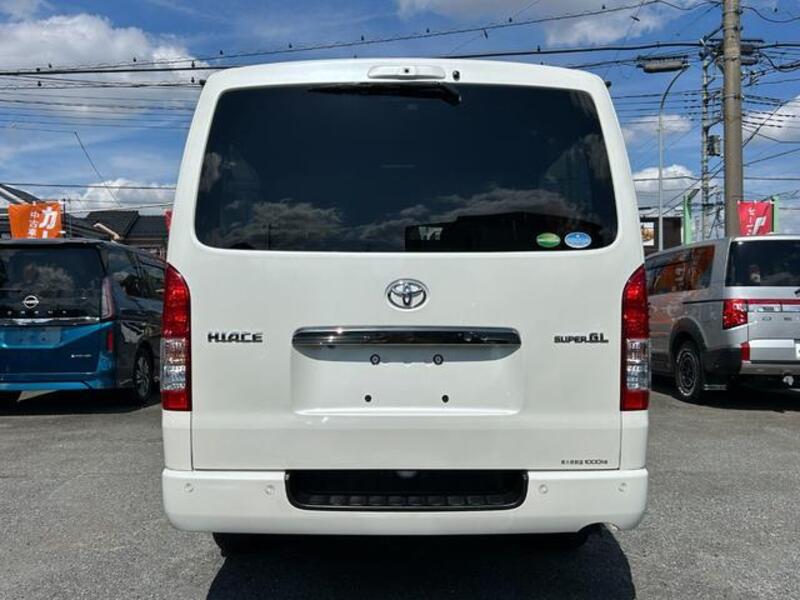 HIACE VAN