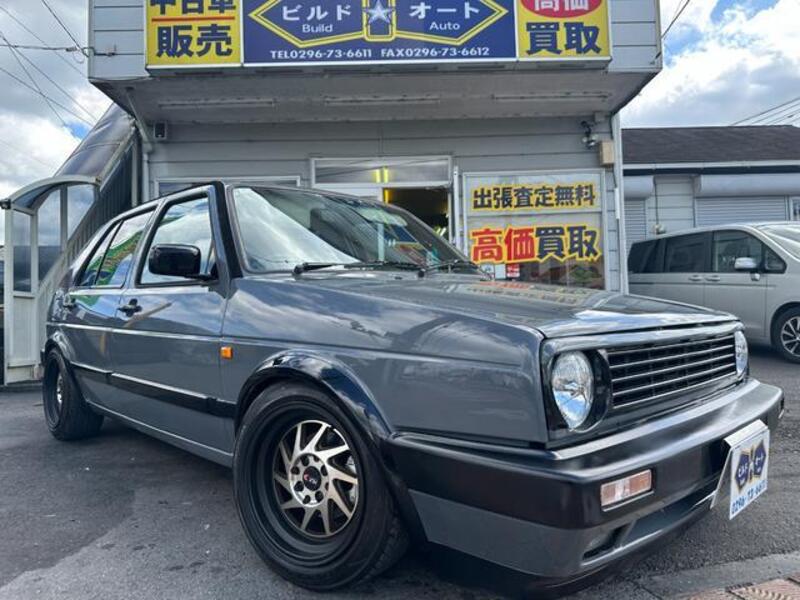 VOLKSWAGEN GOLF