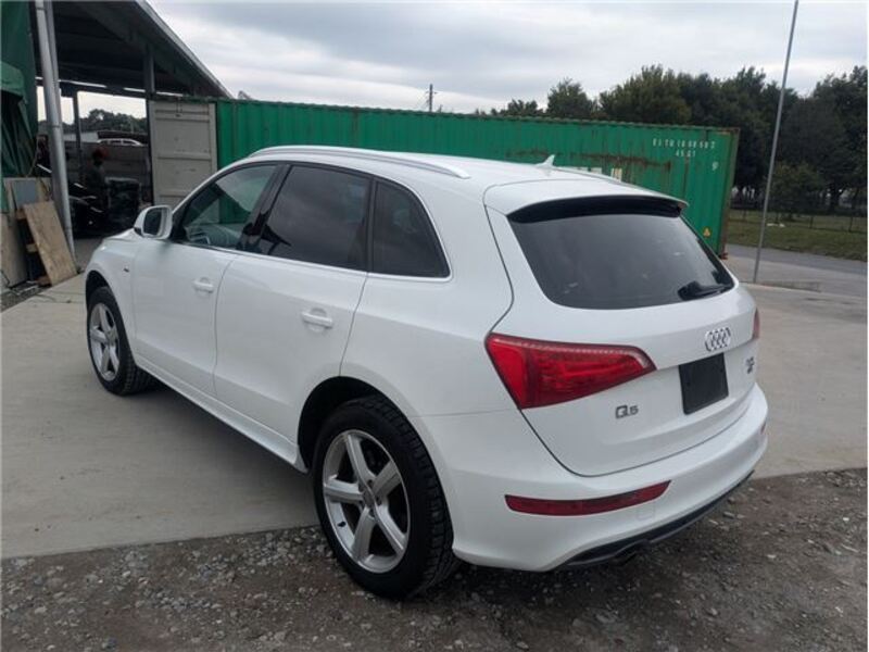 Q5