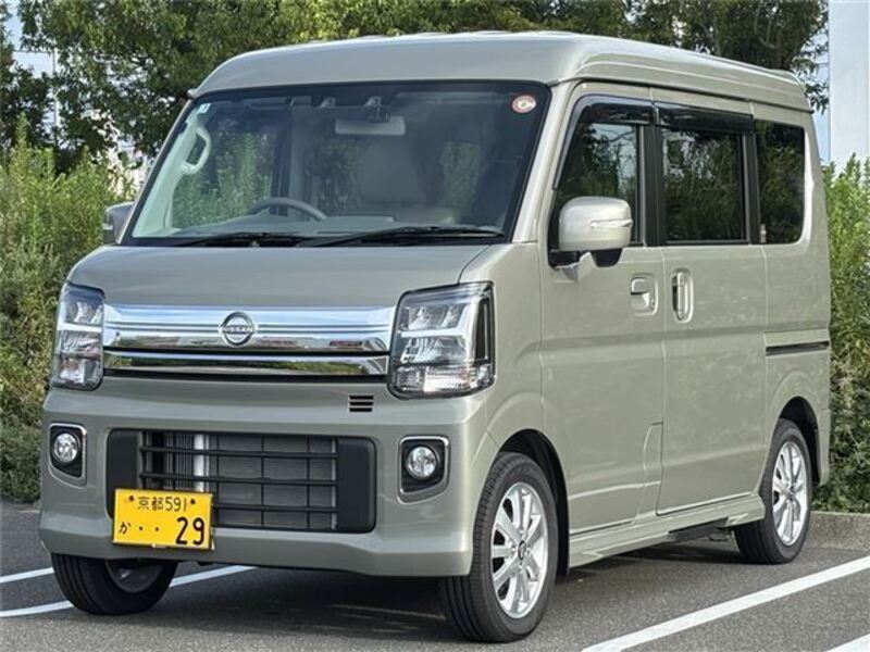 NISSAN CLIPPER RIO