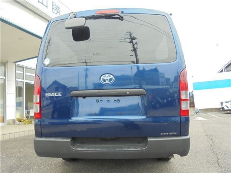 HIACE VAN