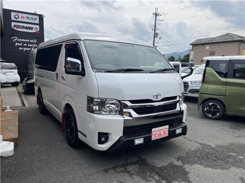 HIACE VAN
