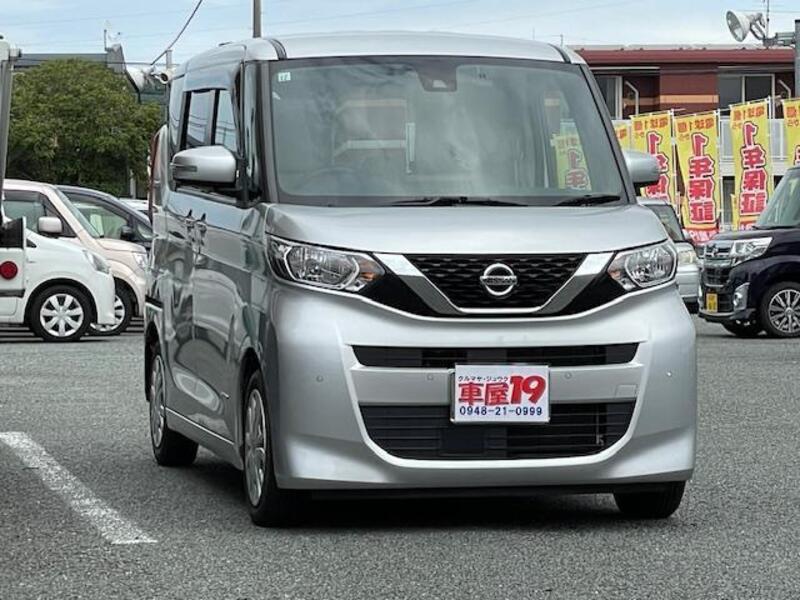 NISSAN ROOX