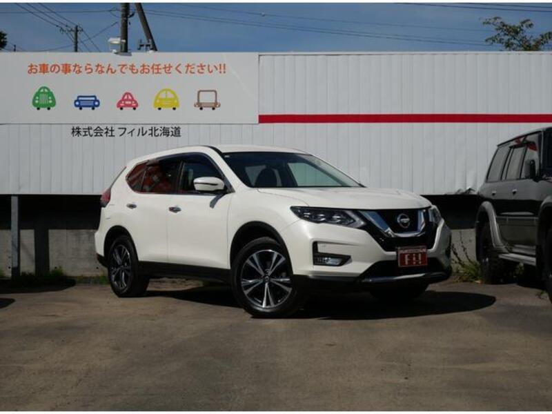 X-TRAIL