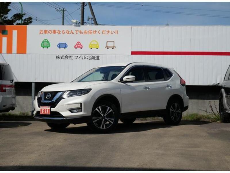 X-TRAIL