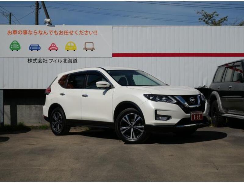 X-TRAIL