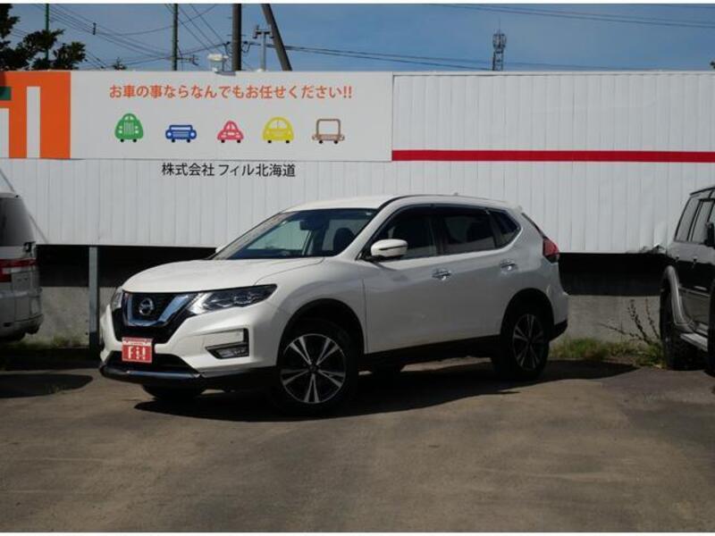 X-TRAIL
