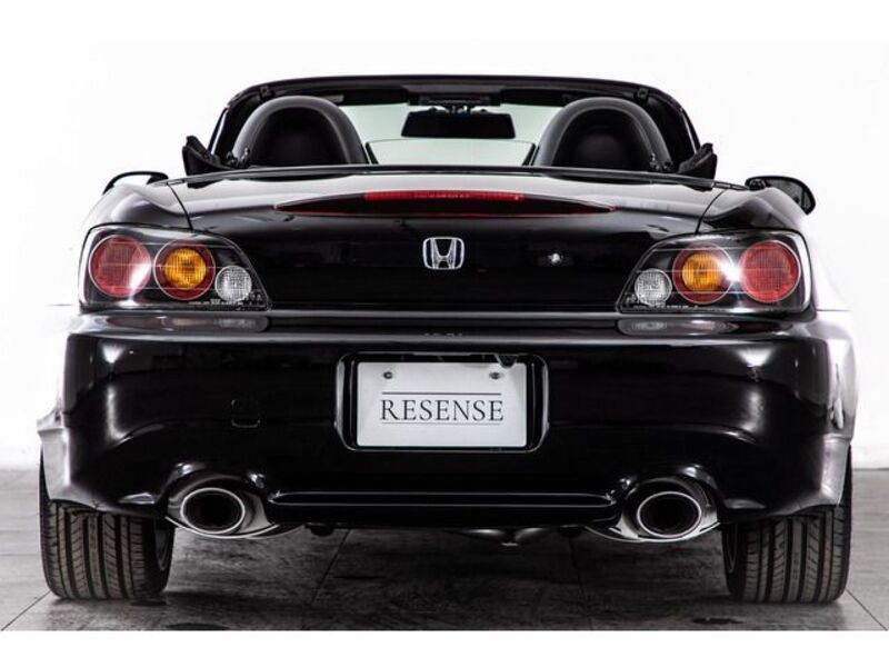 S2000
