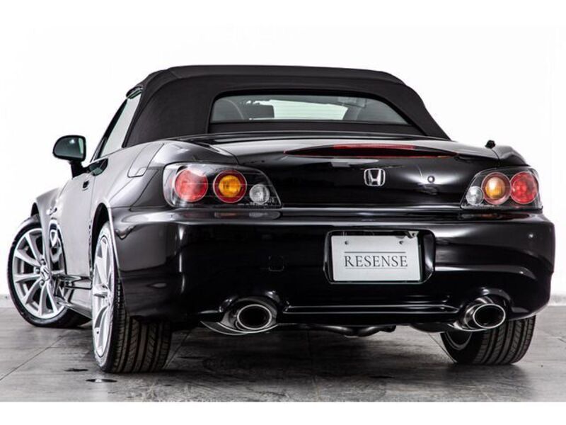 S2000