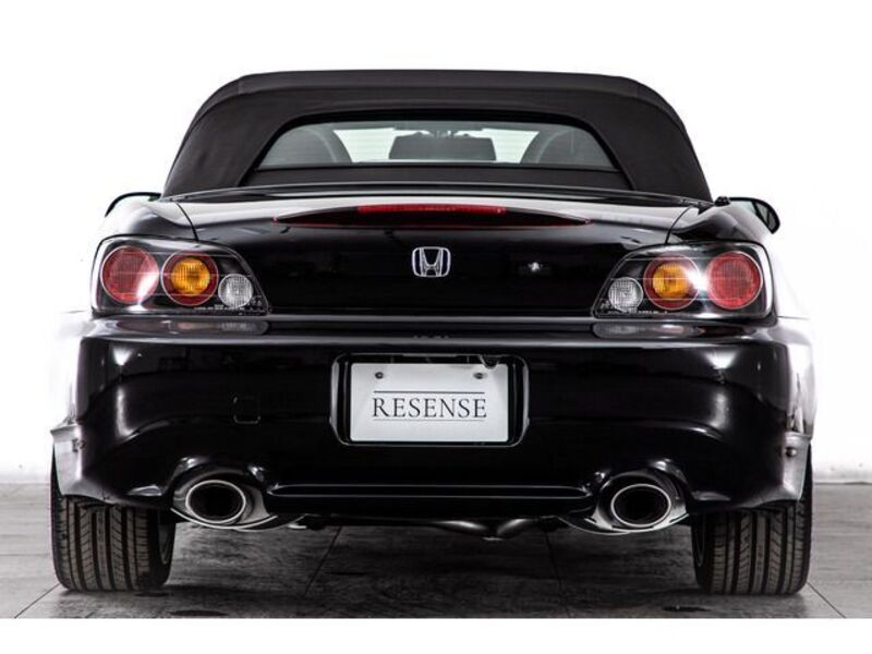 S2000