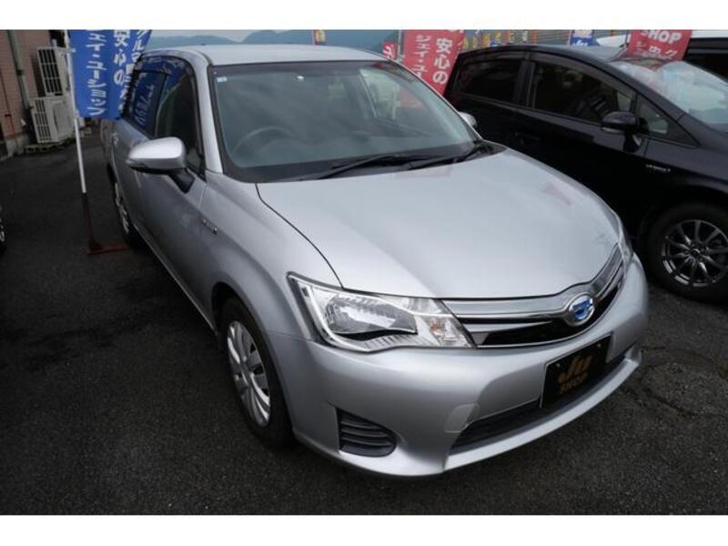 COROLLA AXIO