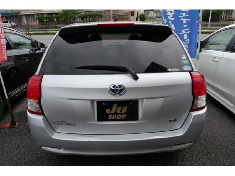 COROLLA AXIO