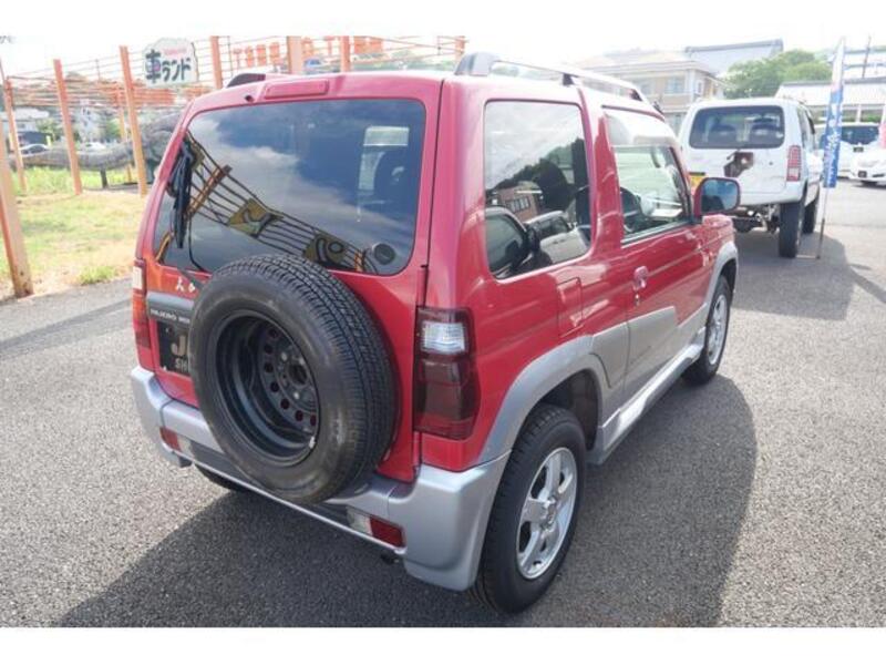 PAJERO MINI