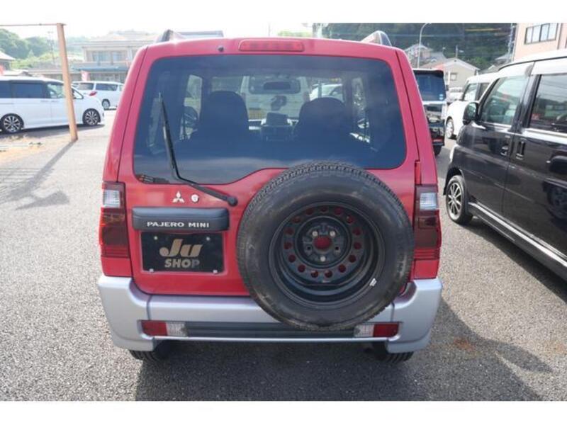 PAJERO MINI