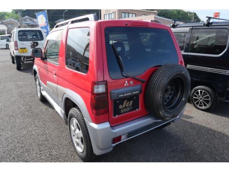 PAJERO MINI