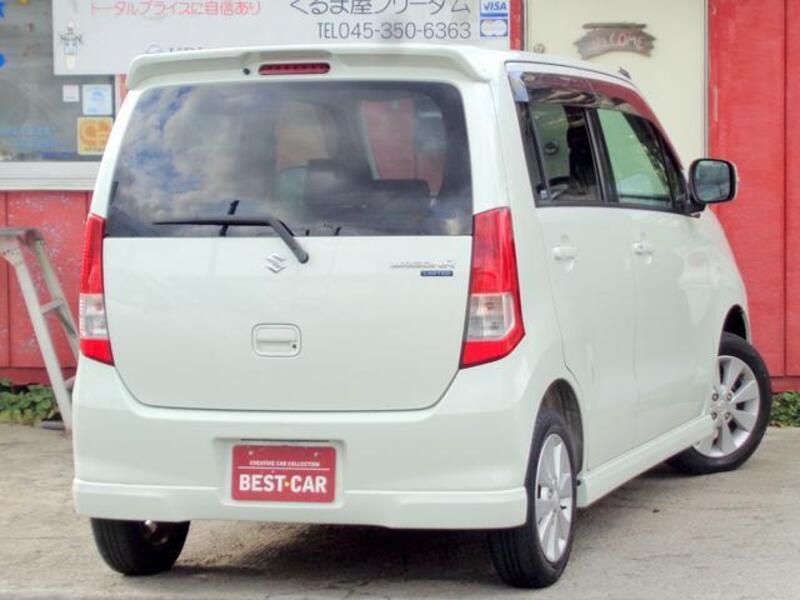 WAGON R