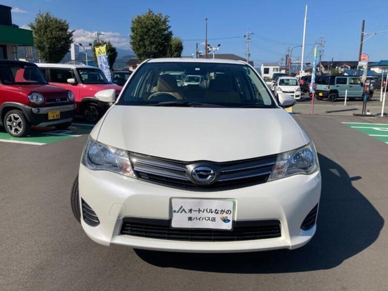 COROLLA AXIO